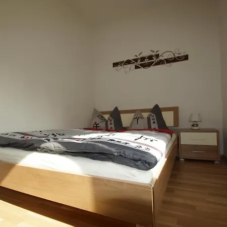 Ferienwohnung Lindenheim Mit Terrasse Und Garten *