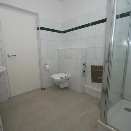 Ferienwohnung Lindenheim Mit Terrasse Und Garten